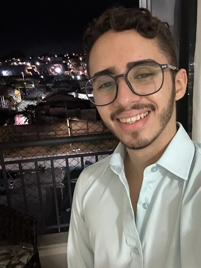 Kayo Macedo, criador do Método dos Poliglotas